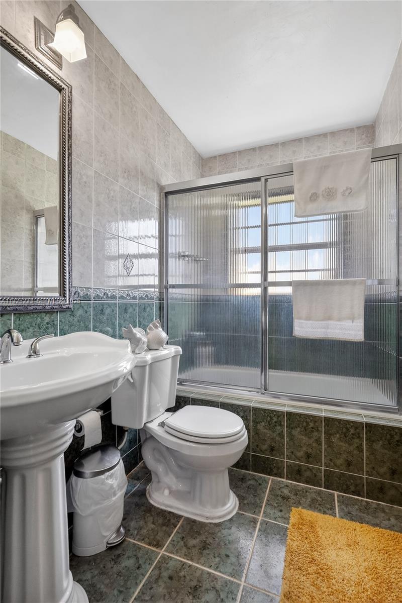 REV PLAT OF BRANDON PARK - Residential