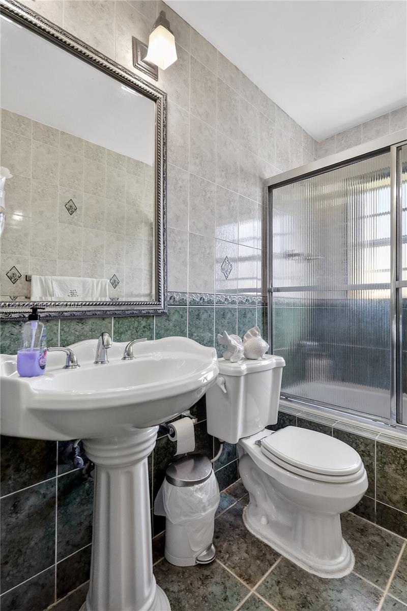 REV PLAT OF BRANDON PARK - Residential