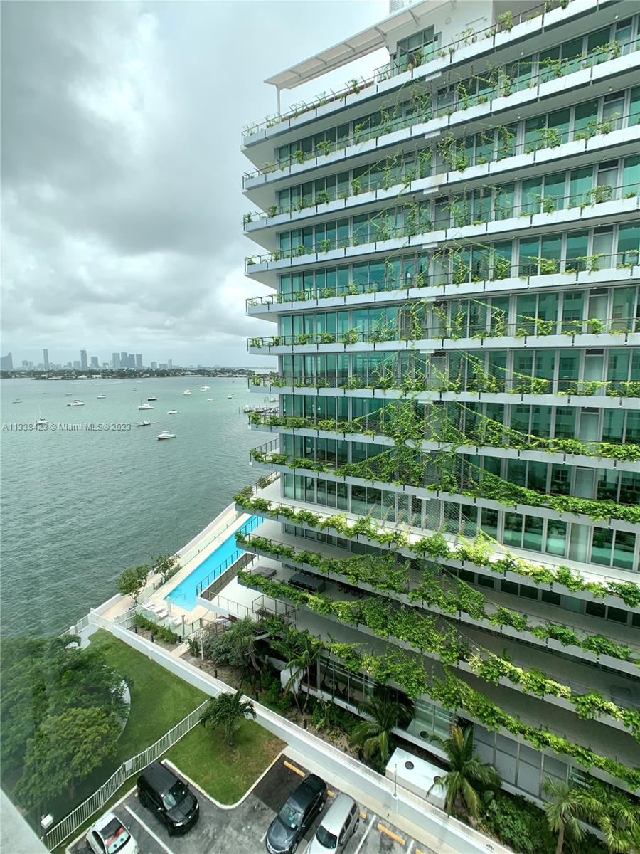 BAY GARDEN MANOR CONDO - Residential Lease