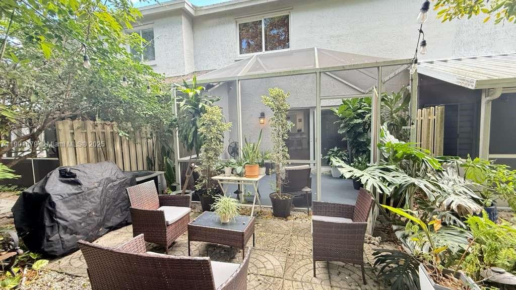 OLYMPIA & YORK RESIDENTIA - Residential Lease