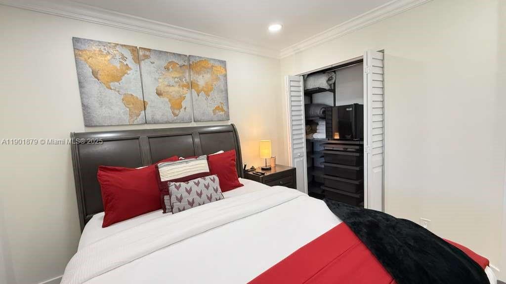 OLYMPIA & YORK RESIDENTIA - Residential Lease