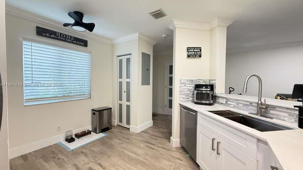 OLYMPIA & YORK RESIDENTIA - Residential Lease