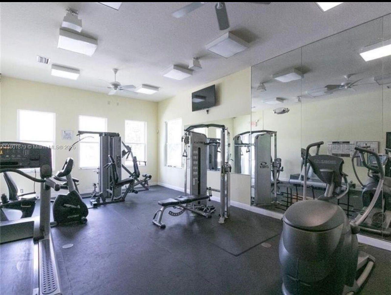 OLYMPIA & YORK RESIDENTIA - Residential Lease