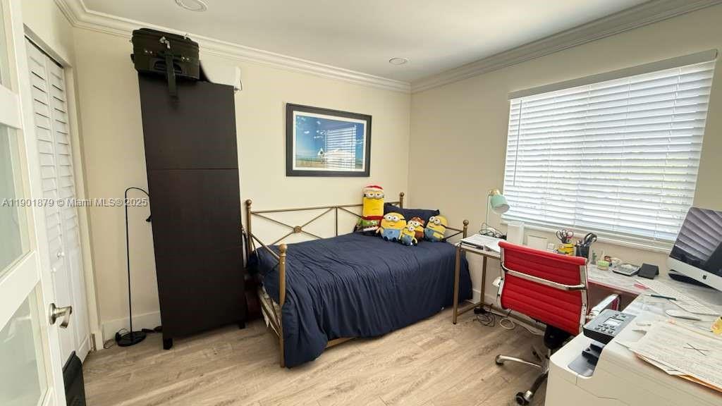 OLYMPIA & YORK RESIDENTIA - Residential Lease