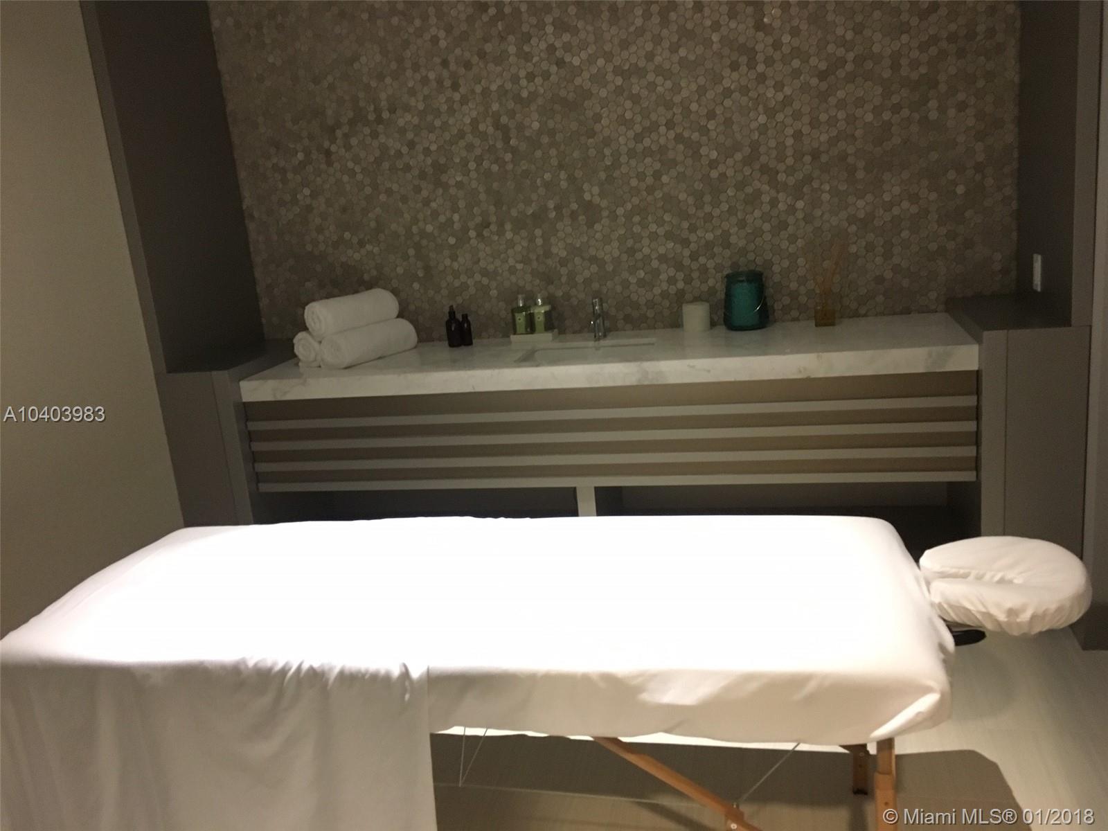 5252 PASEO CONDO - Residential