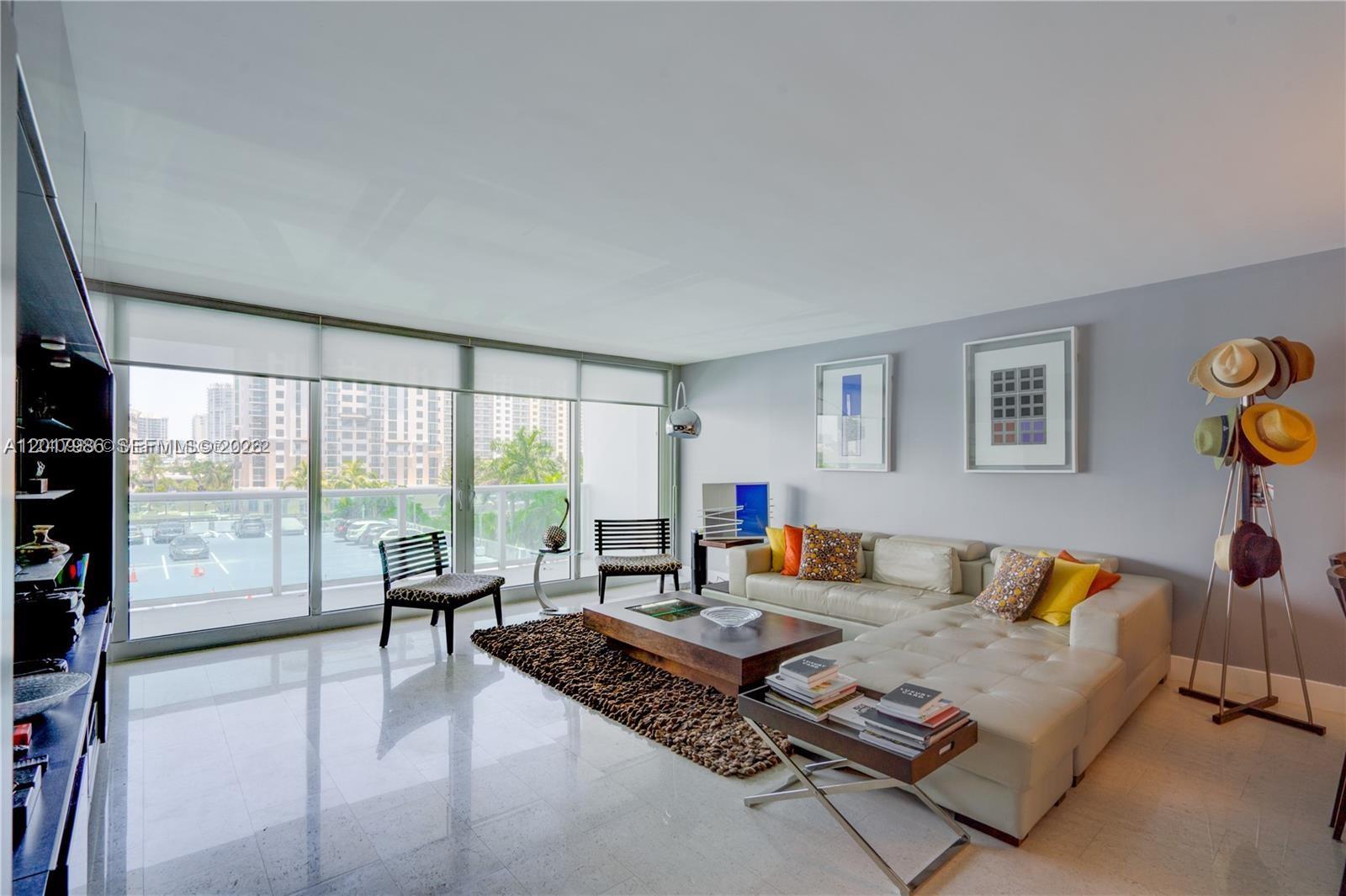 100 Bayview Dr 428