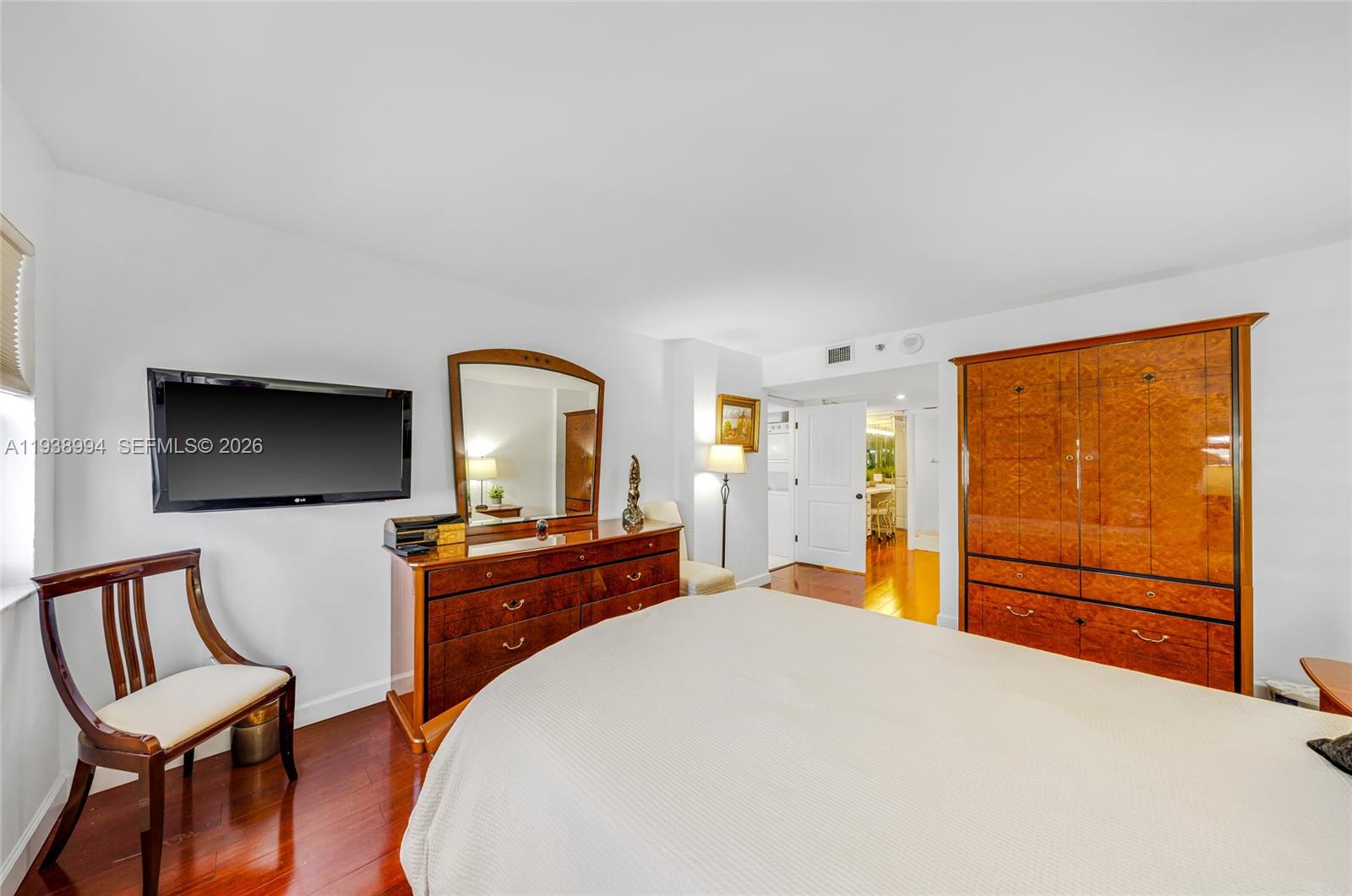 SUMMIT CONDO - Residential Lease