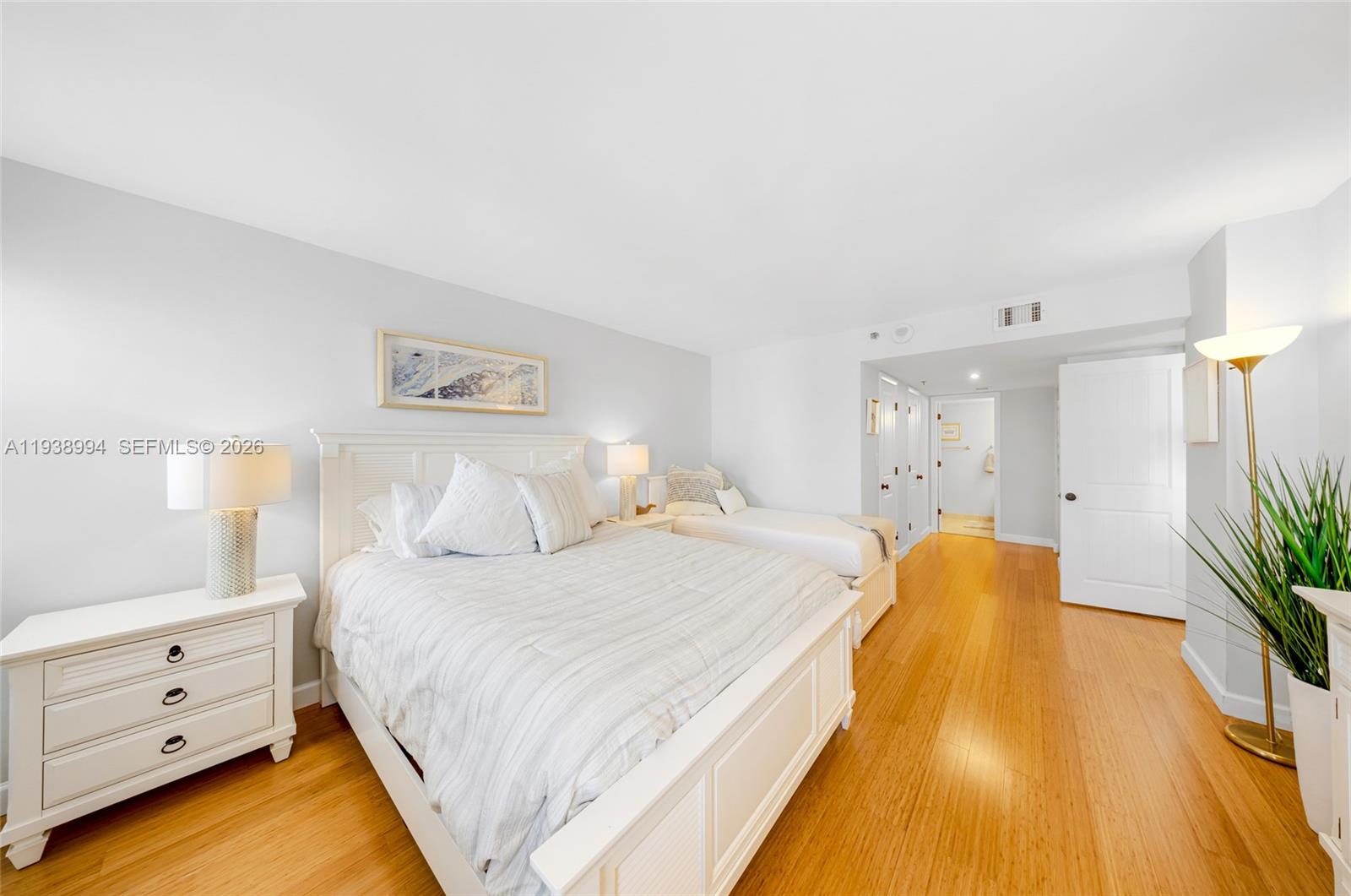 SUMMIT CONDO - Residential Lease