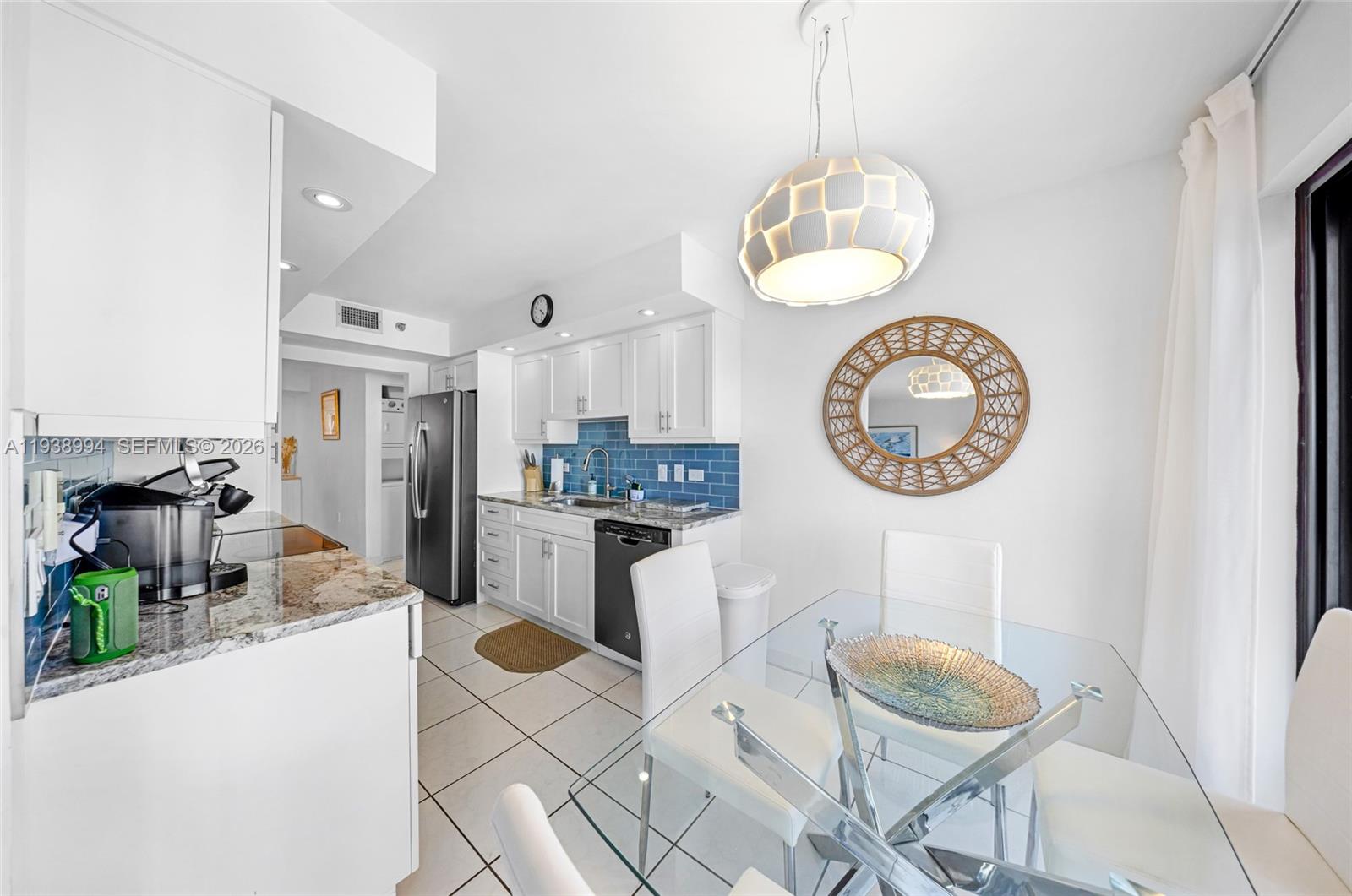 SUMMIT CONDO - Residential Lease