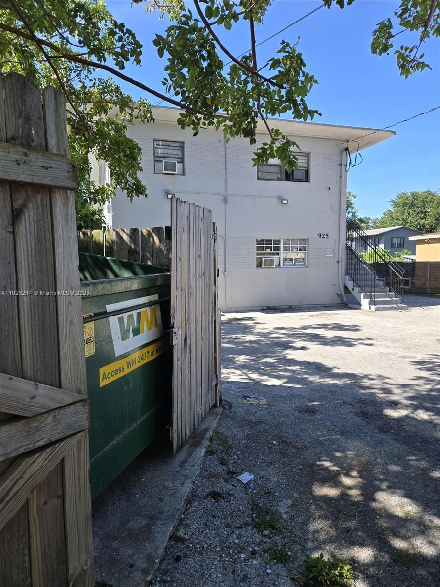 HENRY FORD SUB NO 2 - Residential Income