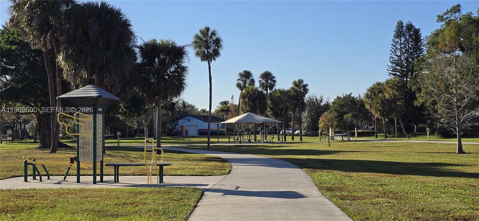 MAINLANDS OF TAMARAC LAKE - Residential