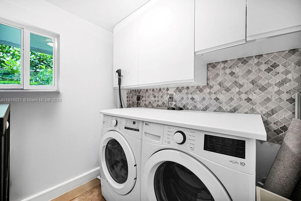 CORAL GABLES GRANADA SEC - Residential