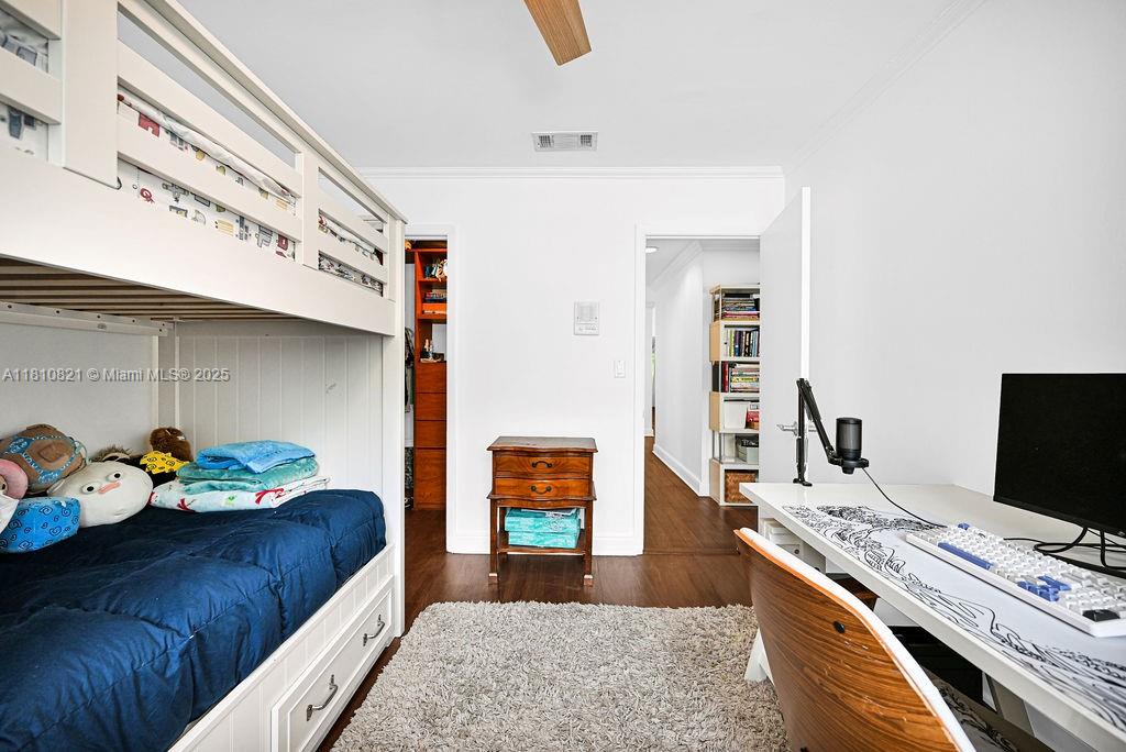 CORAL GABLES GRANADA SEC - Residential