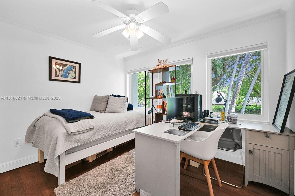 CORAL GABLES GRANADA SEC - Residential