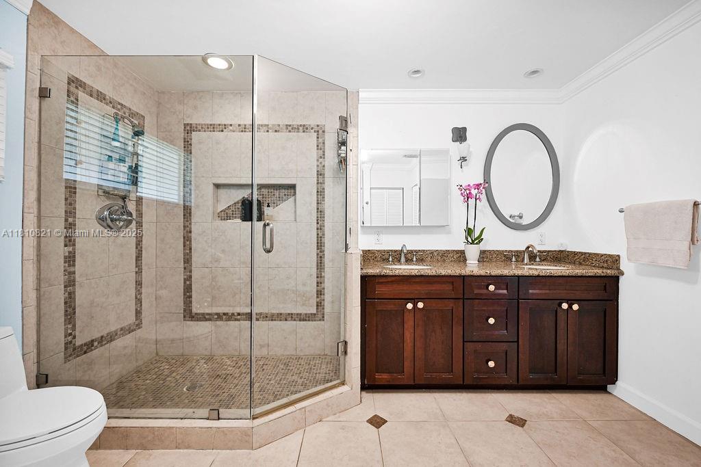 CORAL GABLES GRANADA SEC - Residential