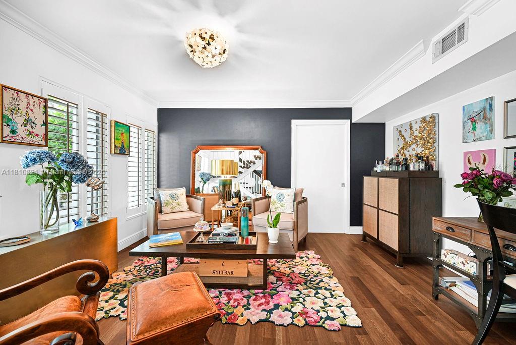 CORAL GABLES GRANADA SEC - Residential