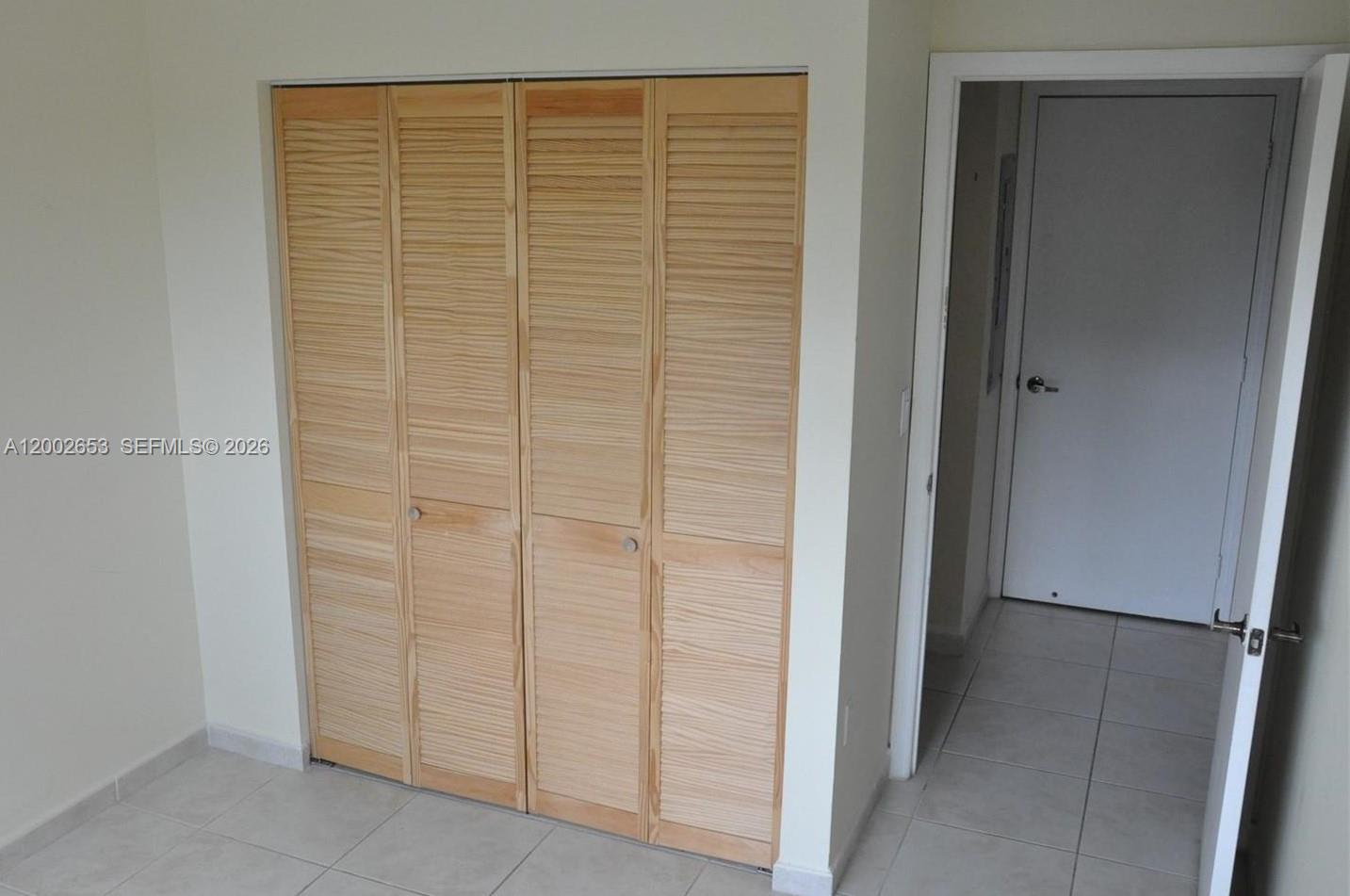 Palm Gardens At Doral Con - Residential Lease