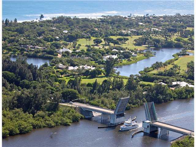Jupiter Island - Land