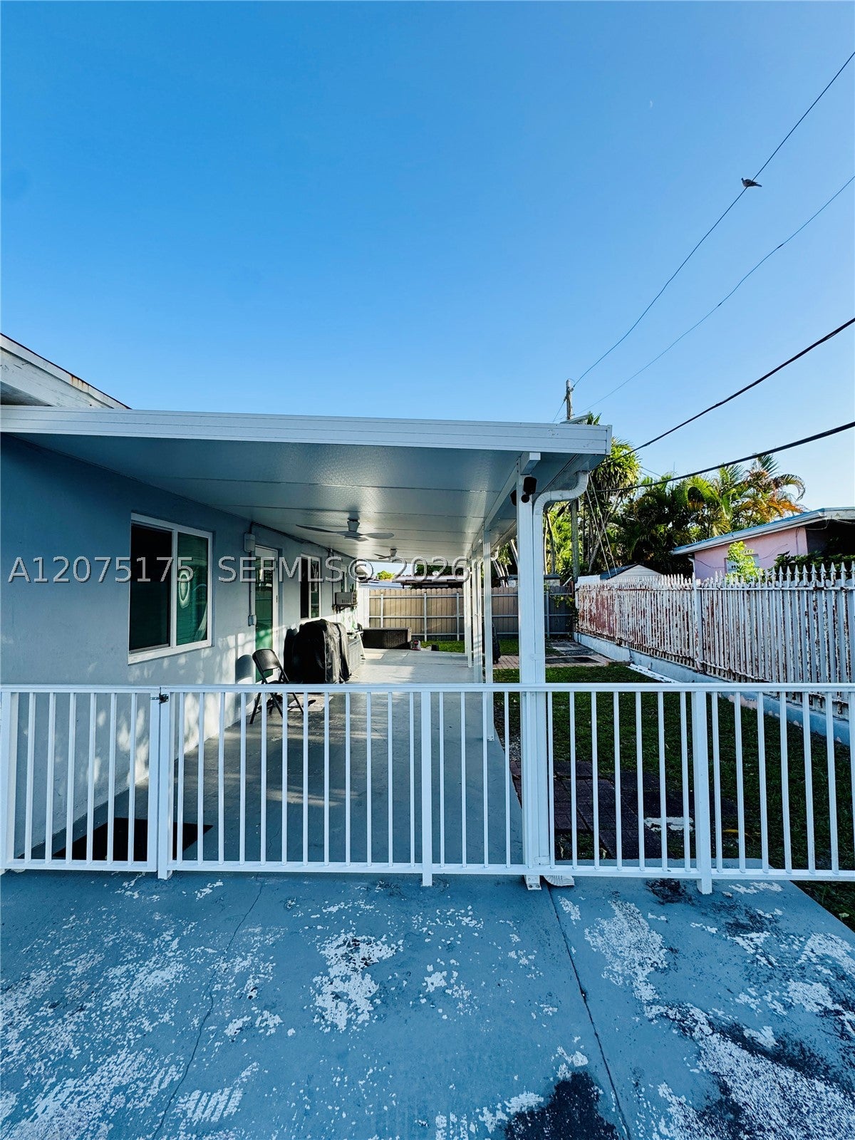 100 SW 51st Ct