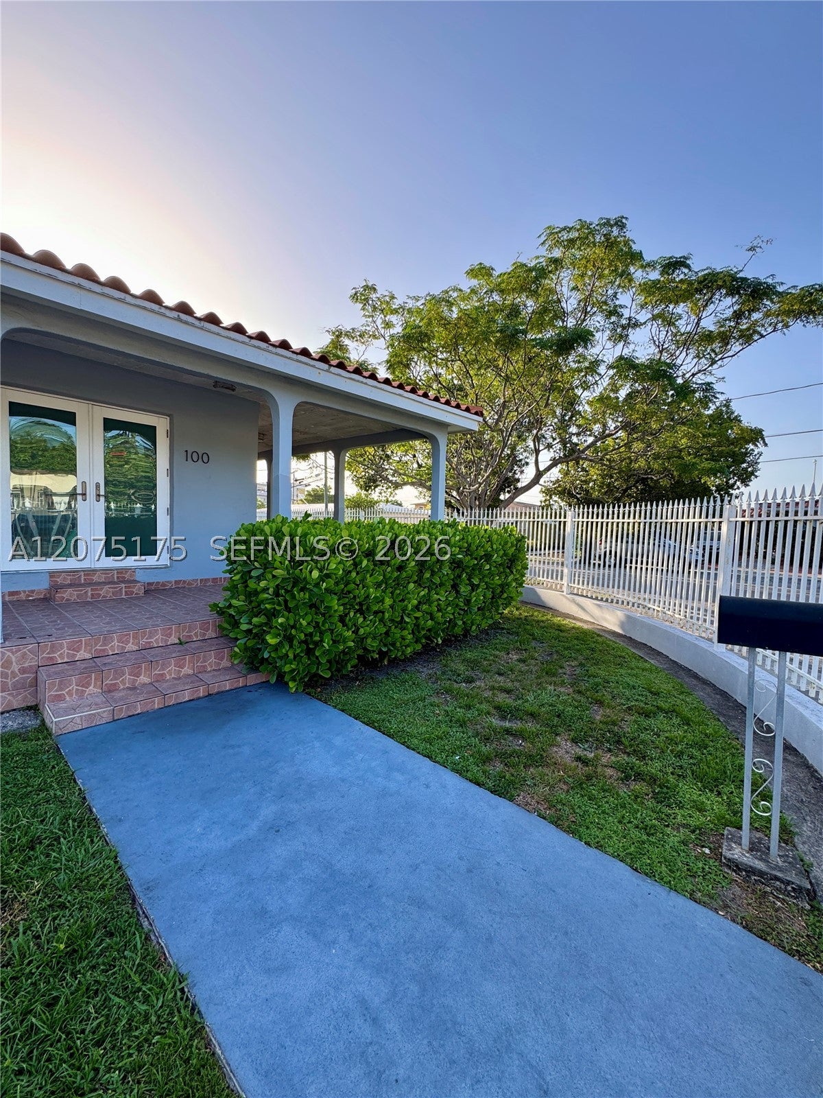 100 SW 51st Ct, Miami FL 33134