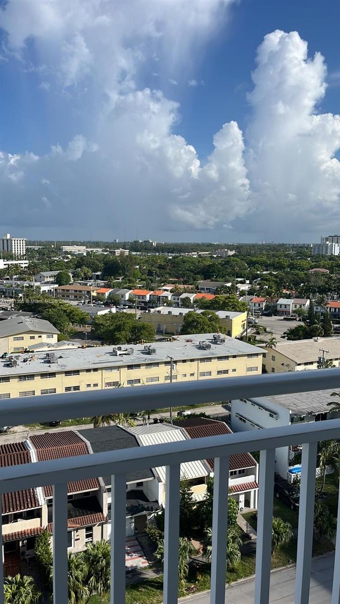 2100 Sans Souci Blvd A1108, North Miami, Miami-Dade County, Florida - 1 Bedrooms  
2 Bathrooms - 