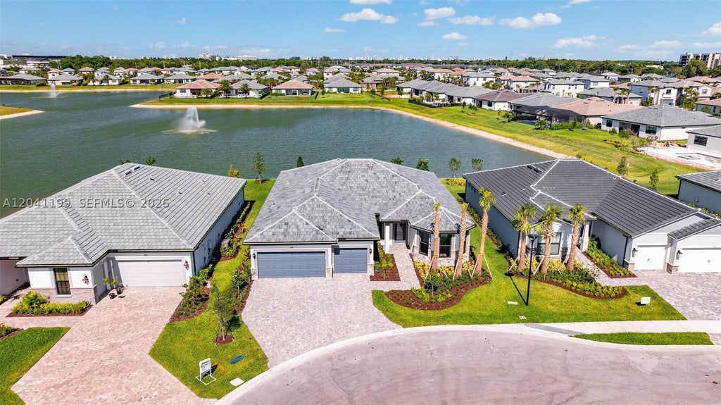 Photo of 4546 Cumberland Ter, Oakland Park, FL 33309 (MLS # A12041199)