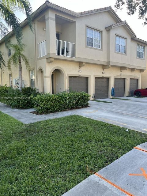 4328 SW 131st Ln 13202 Miramar FL 33027