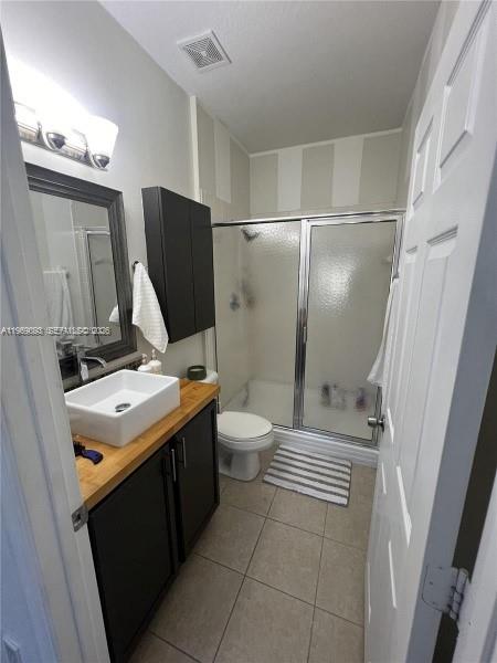 BANYAN BAY CONDO - Residential