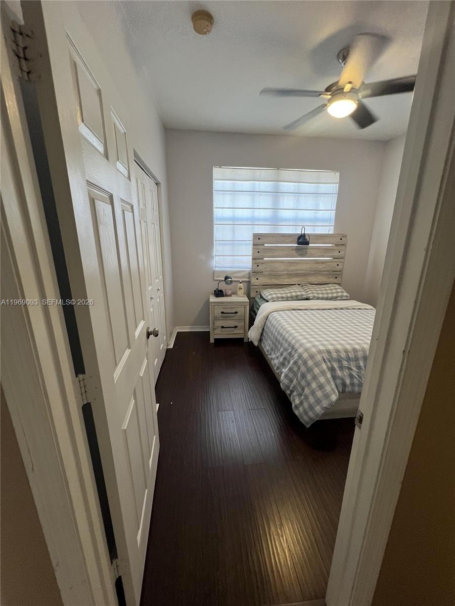 BANYAN BAY CONDO - Residential