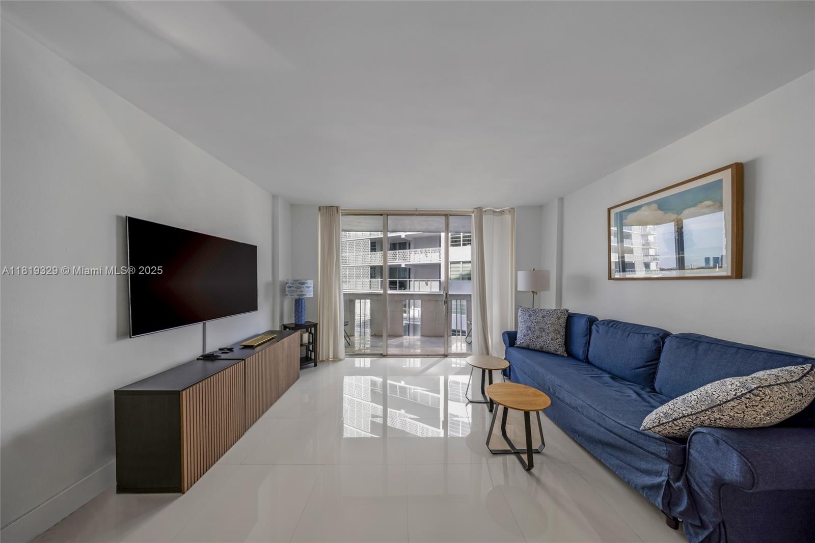 800 West Ave 736