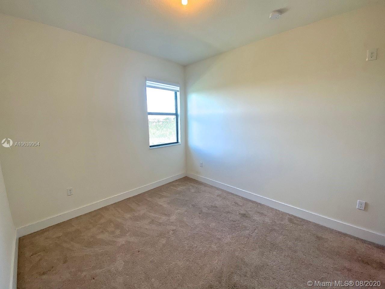 HIGHLAND AT PARK CENTRAL C - Residential