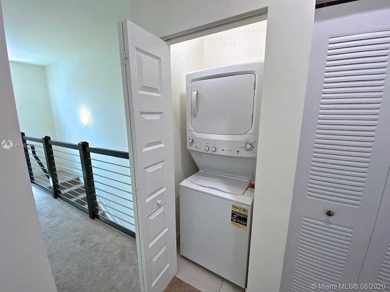 HIGHLAND AT PARK CENTRAL C - Residential