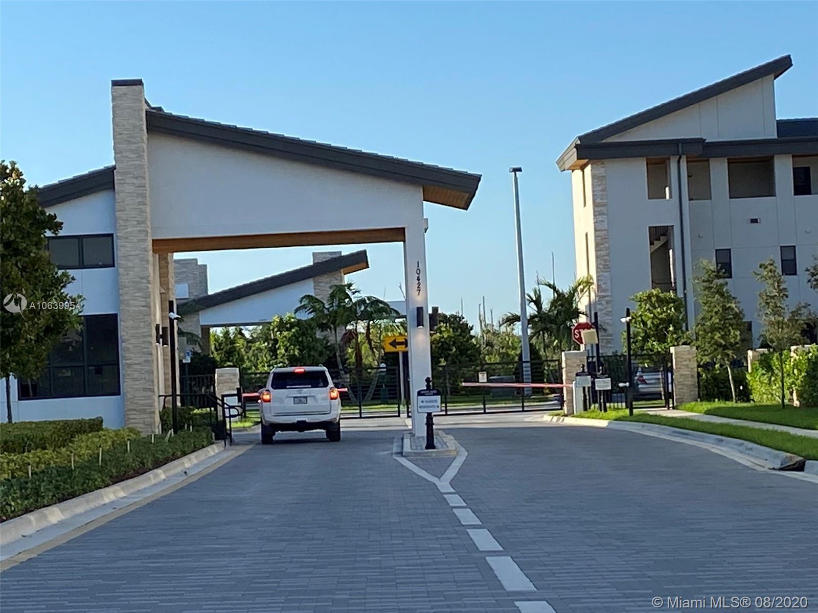 HIGHLAND AT PARK CENTRAL C - Residential