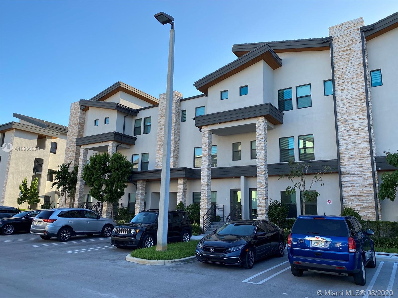 HIGHLAND AT PARK CENTRAL C - Residential
