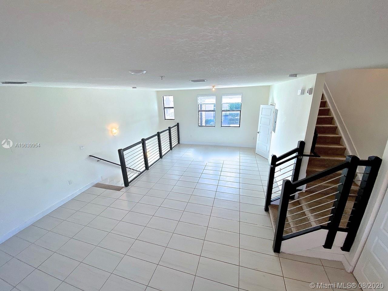 HIGHLAND AT PARK CENTRAL C - Residential