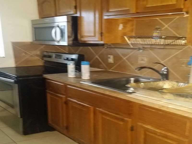 LA SALLE CONDO - Residential Lease