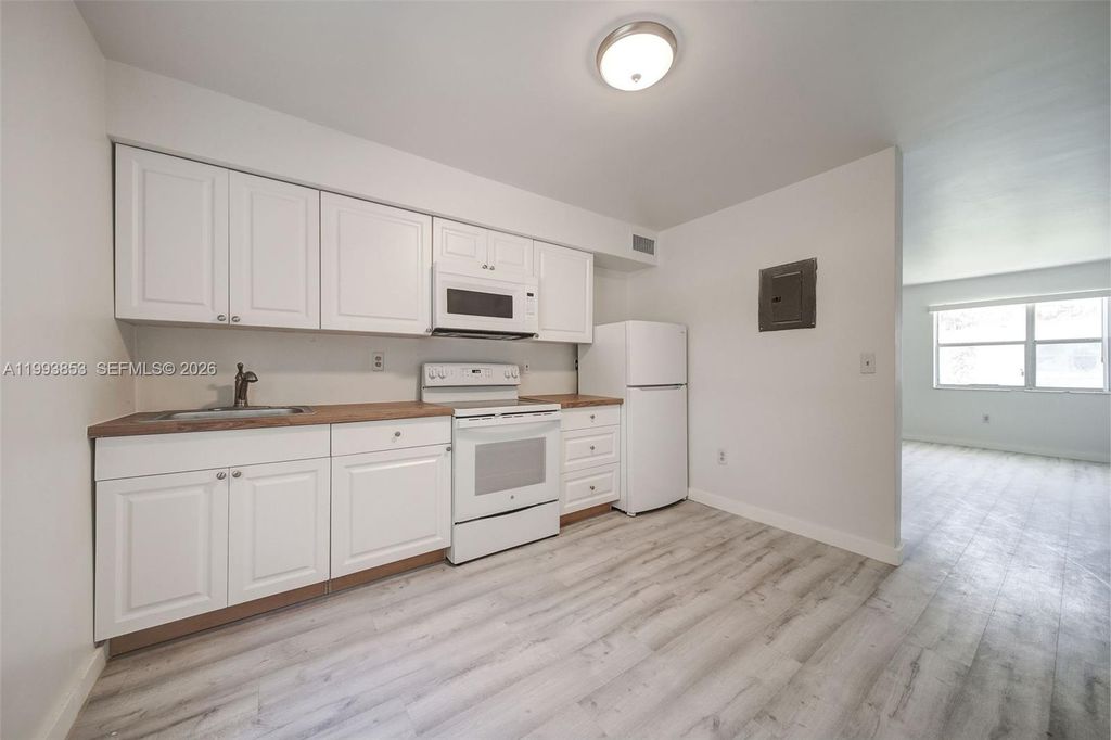 Photo of 111 NW 152nd St #21, Miami, FL 33169 (MLS # A11993853)