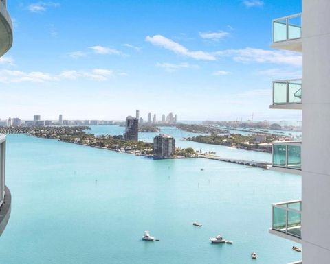 1900 N Bayshore Dr 2403 Miami FL 33132