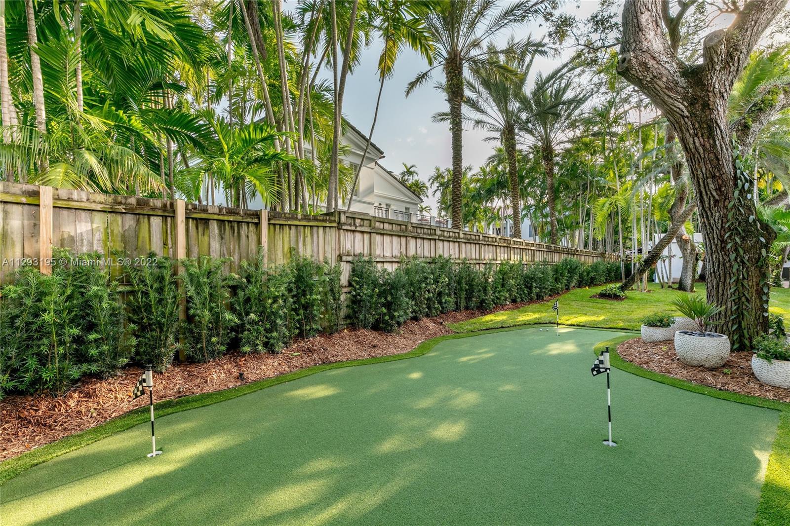 NATOMA MANORS RE SUB - Residential