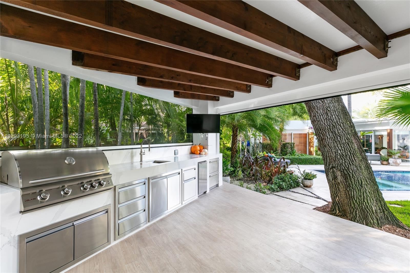 NATOMA MANORS RE SUB - Residential