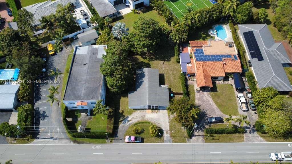 BISCAYNE PARK ESTATES - Residential