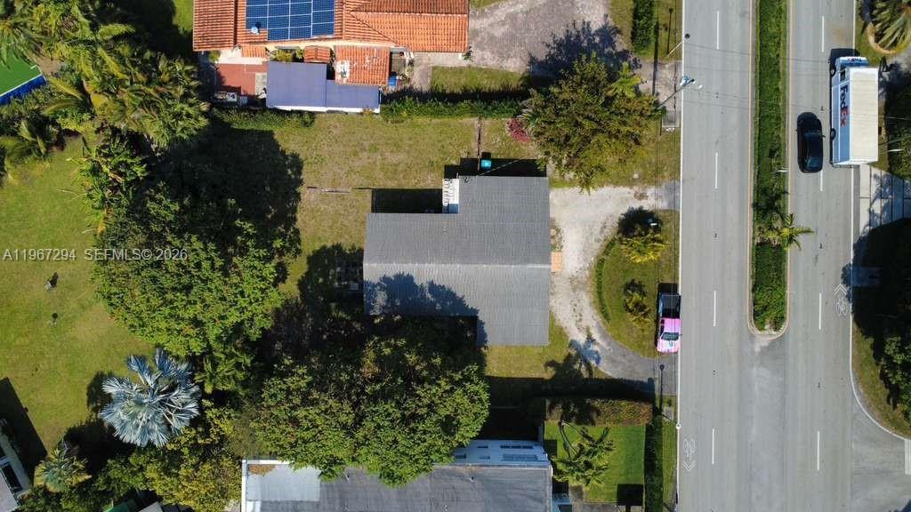 BISCAYNE PARK ESTATES - Residential