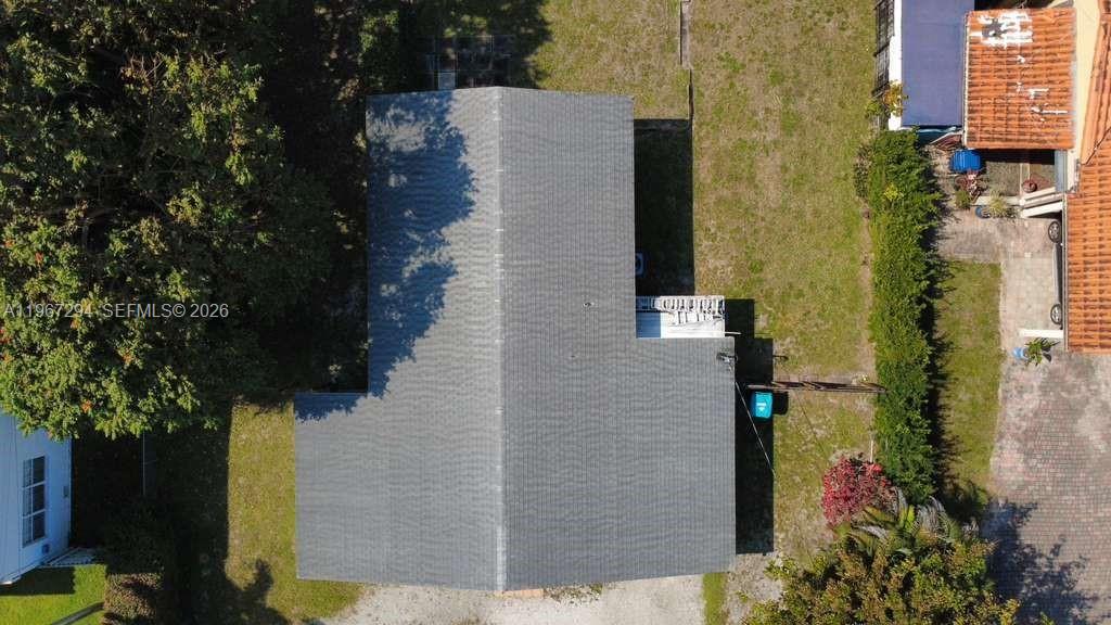 BISCAYNE PARK ESTATES - Residential