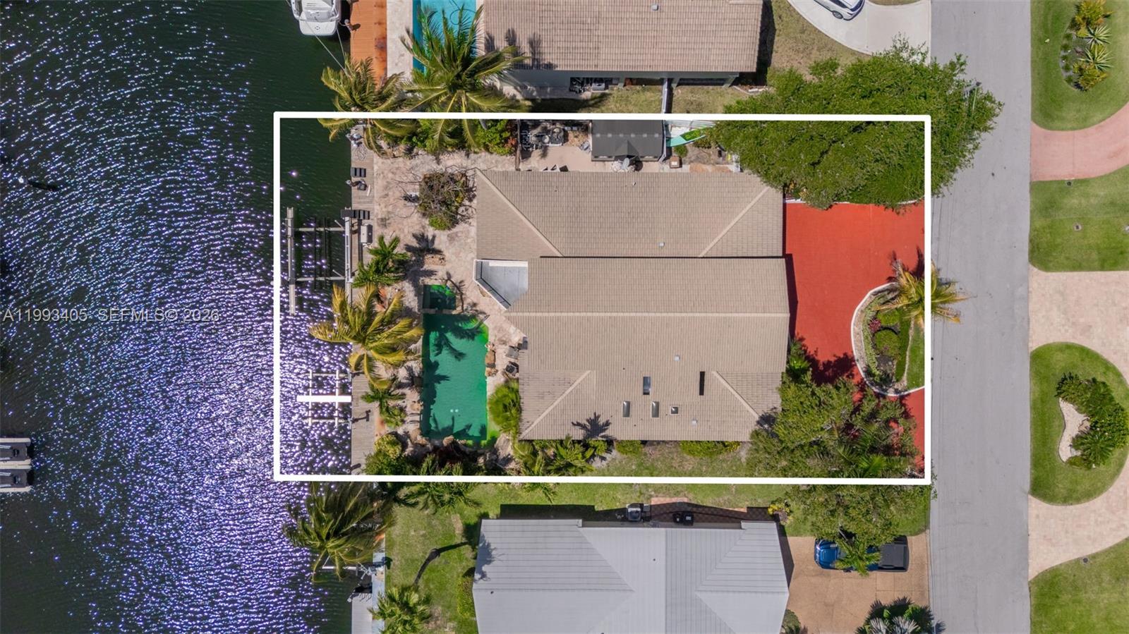 LAKE PLACID - Residential