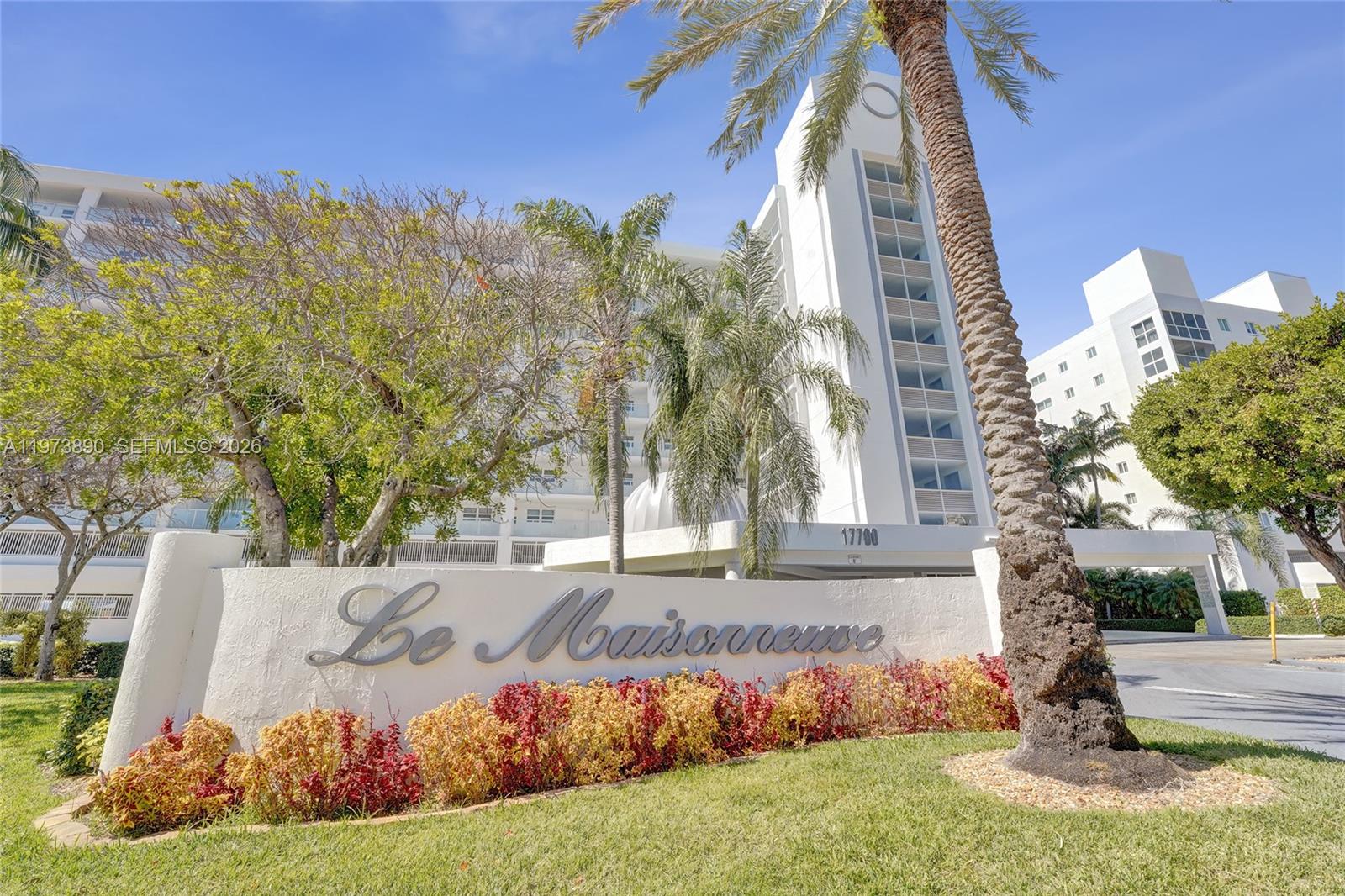 LE MAISONNEUVE CONDO - Residential