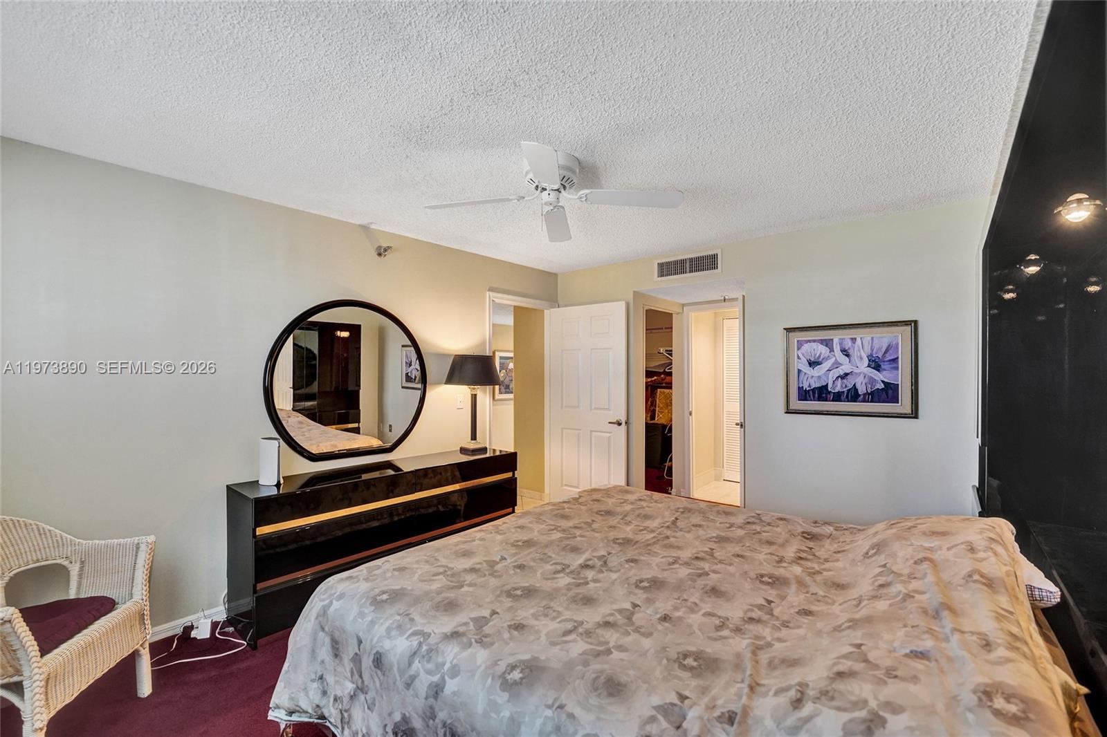 LE MAISONNEUVE CONDO - Residential