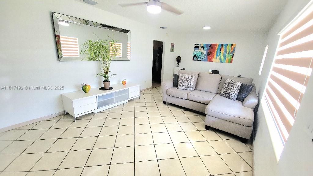 PALM SPRINGS AMD - Residential