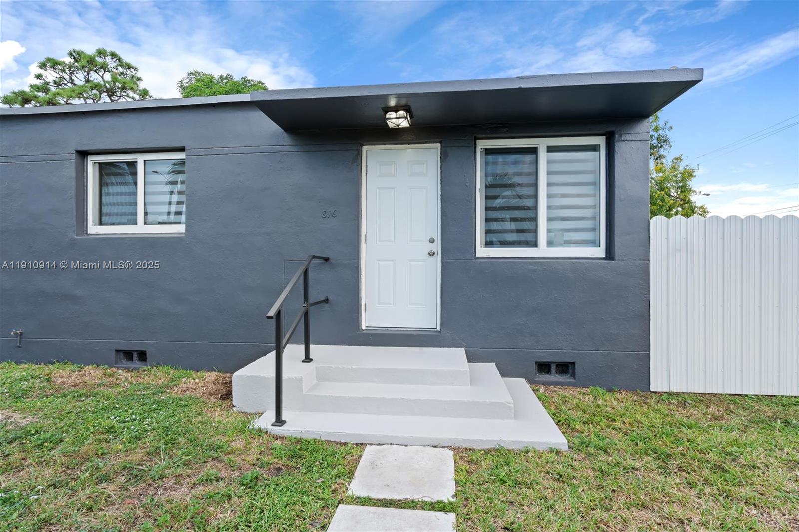 OPA LOCKA PLAT NO 3 REV - Residential