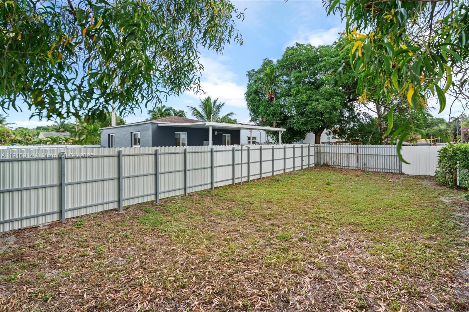 OPA LOCKA PLAT NO 3 REV - Residential