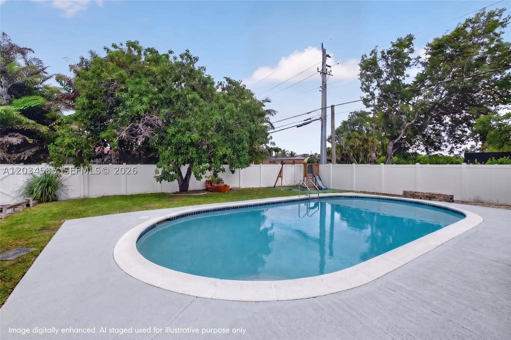 Photo of 1901 N 56th Ave, Hollywood, FL 33021 (MLS # A12034585)